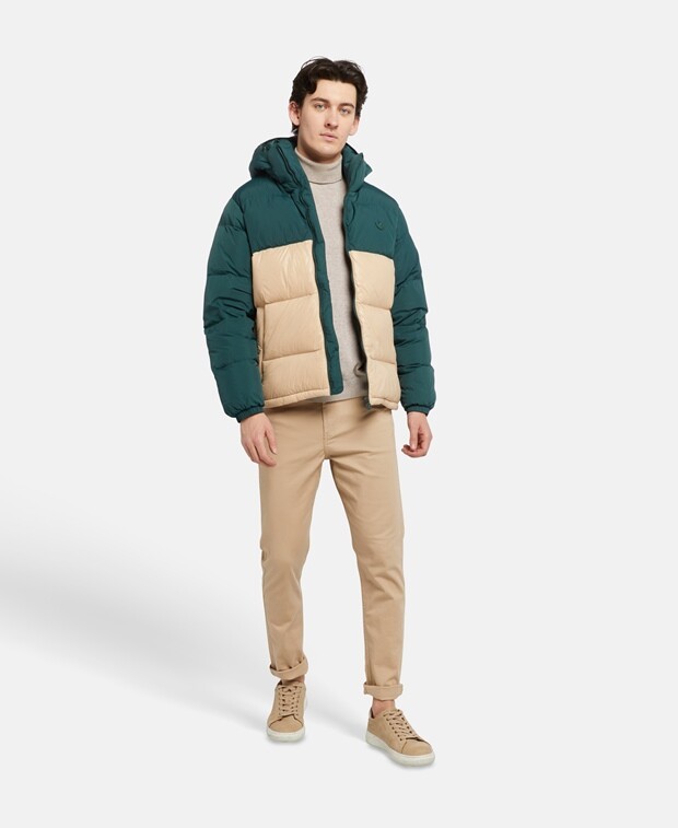 

Пуховик adidas Originals, темно-зеленый