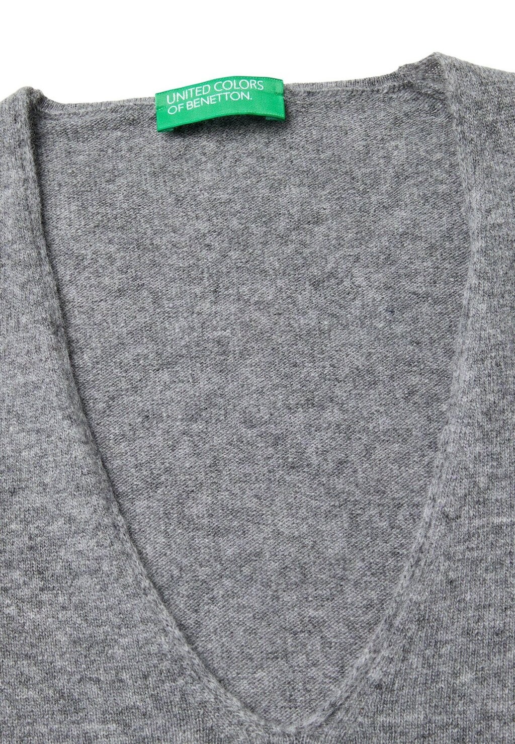 

Свитер United Colors of Benetton, серый