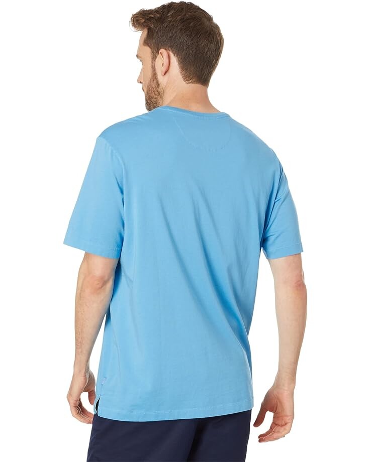 

Футболка Tommy Bahama New Bali Skyline V-Neck T-Shirt, цвет Infinity Pool