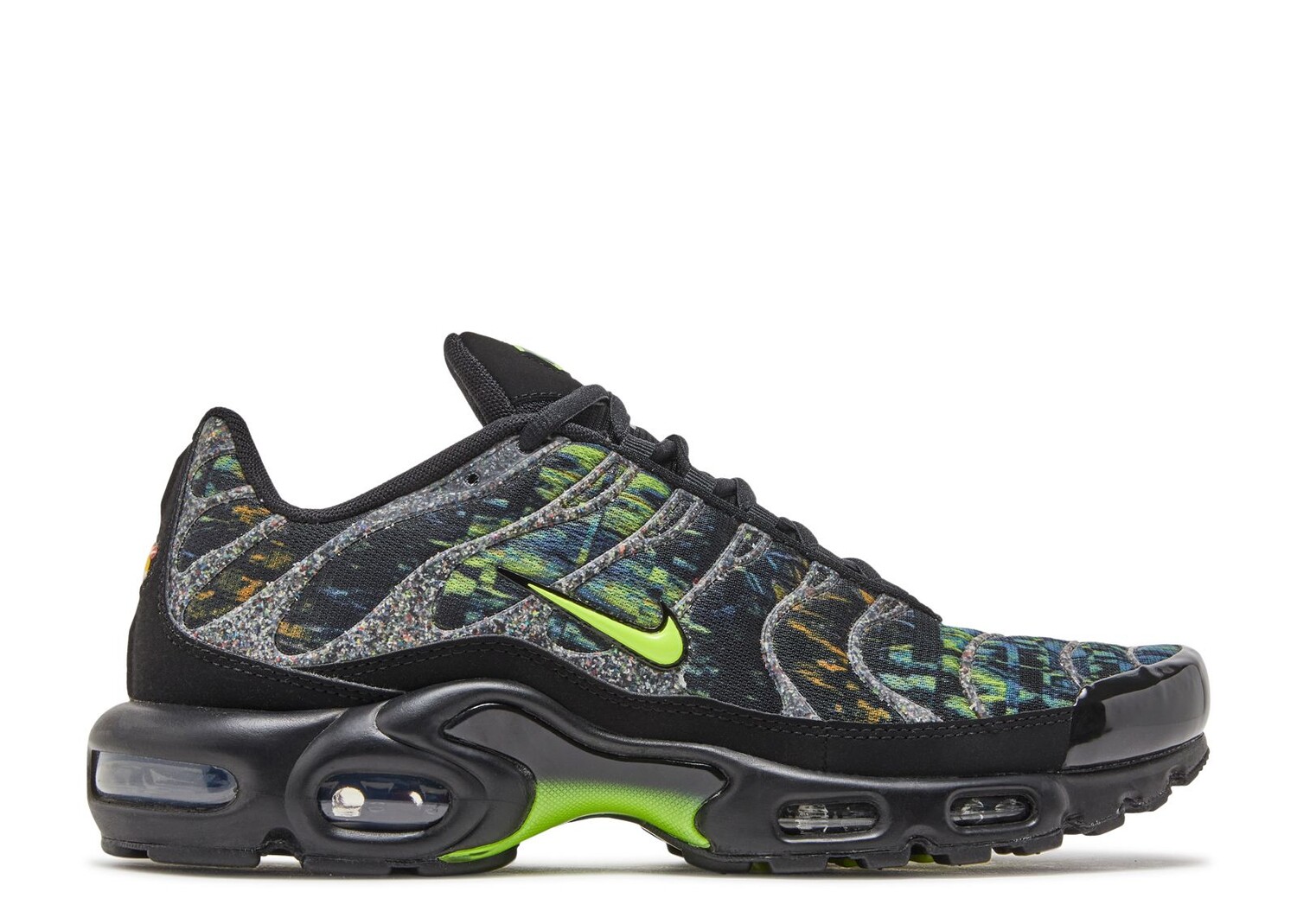 

Кроссовки Nike Air Max Plus 'Sustainable - Black Volt', черный