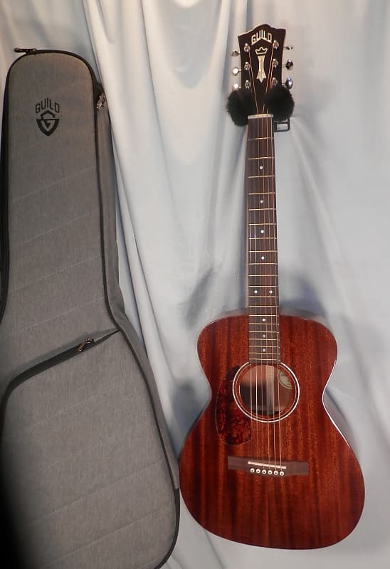Акустическая гитара Guild M-120L Natural Gloss Left-Handed Concert Acoustic All Solid Wood Guitar with gig bag new