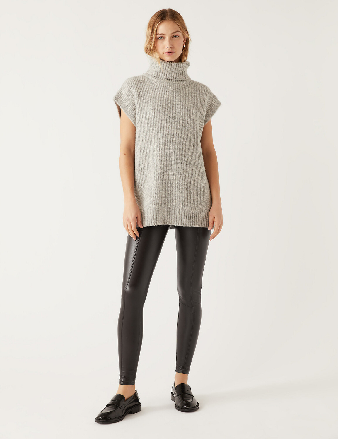 

Кожаные леггинсы с высокой талией Marks & Spencer, коричневый