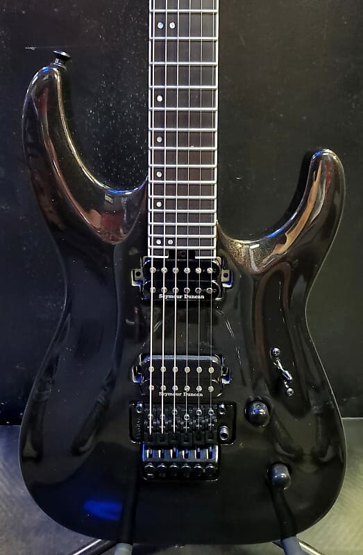 

Электрогитара Jackson Pro Plus Series DKA Metallic Black - FREE Set up