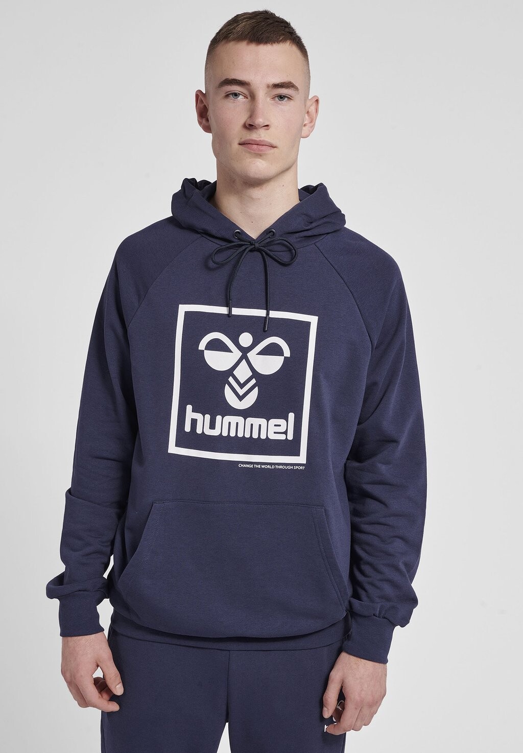 

Толстовка Hummel