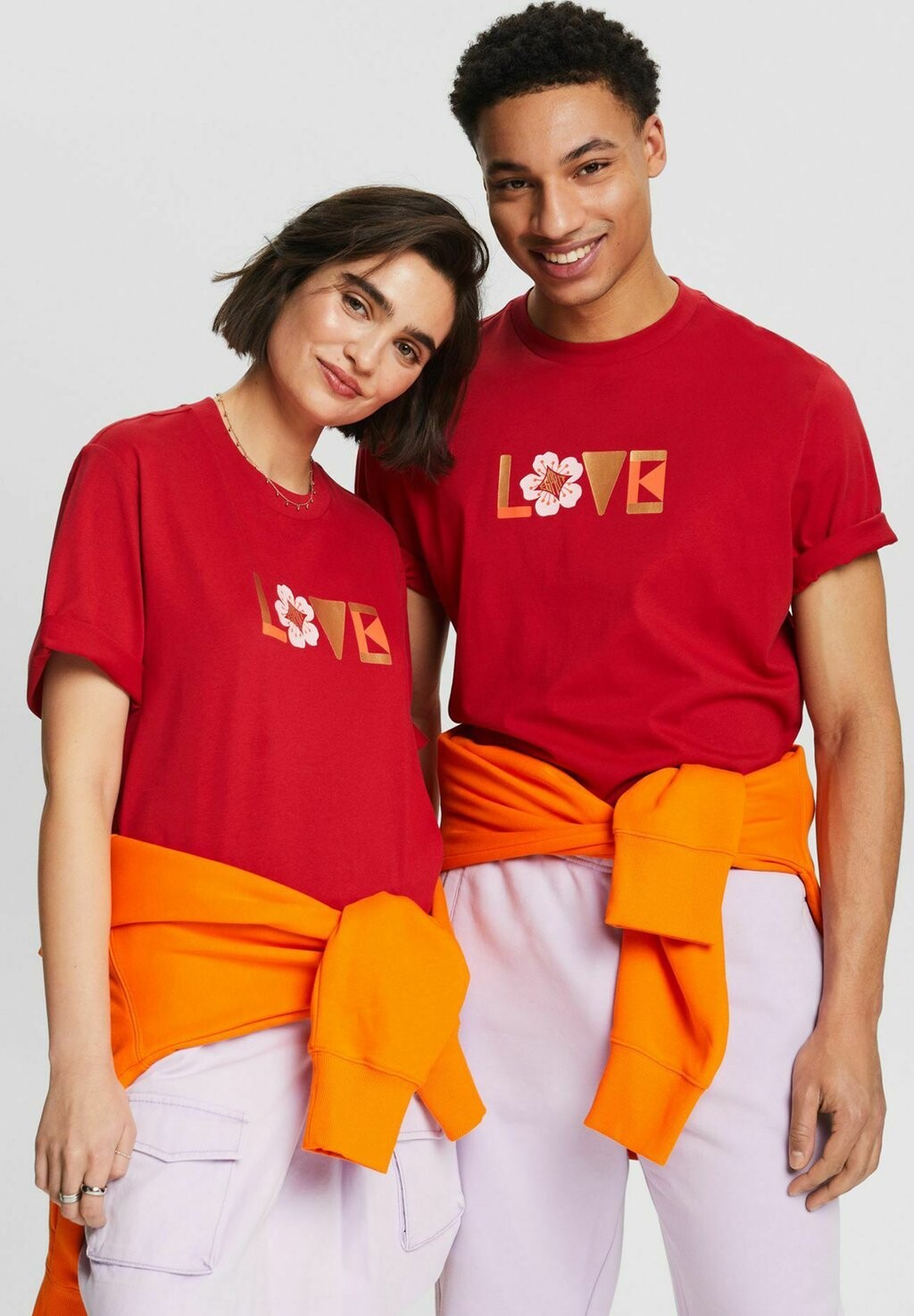 

Футболка с принтом Esprit, темно-красный
