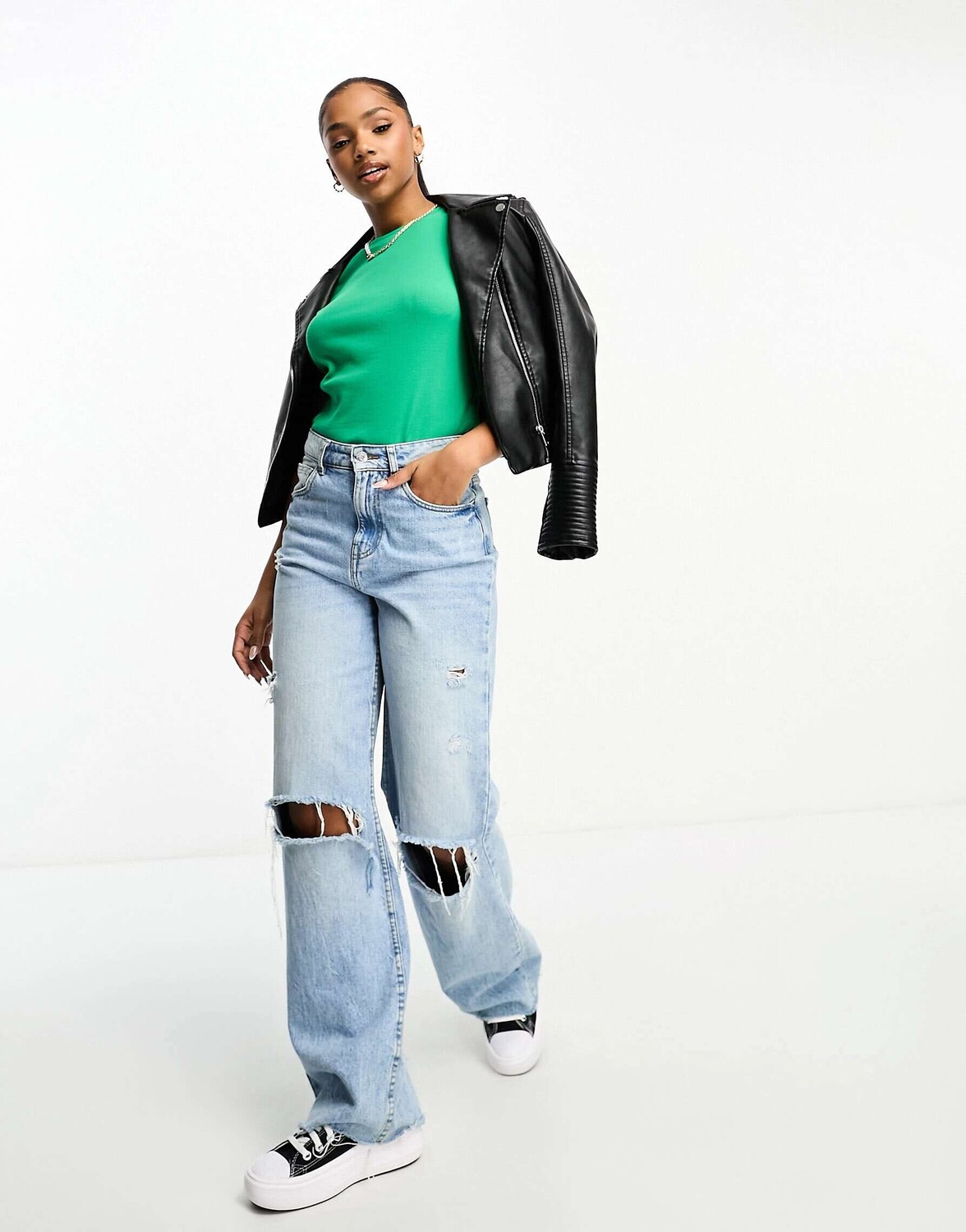 

Зеленая футболка с короткими рукавами Monki, Зеленый