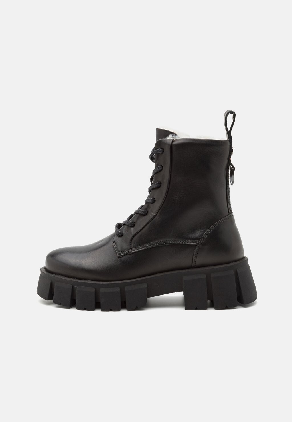 

Ботильоны на платформе ESCAPE LACE UP MID WARM Buffalo, черный