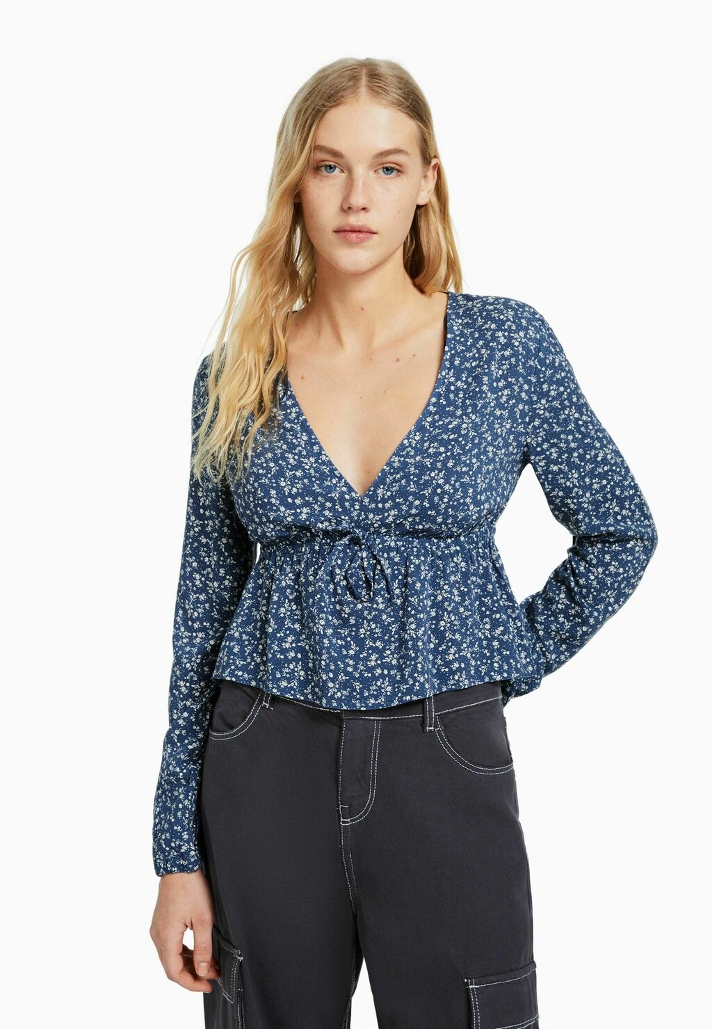 

Блузка Bershka