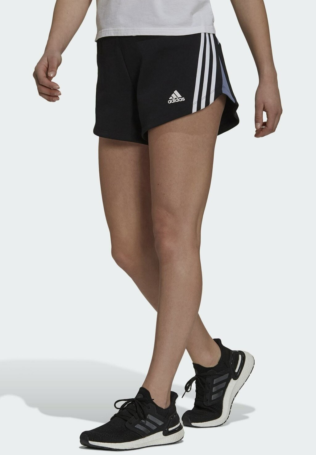 

Шорты Adidas, черный