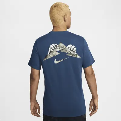 

Футболка Nike Nike, цвет Brave Blue