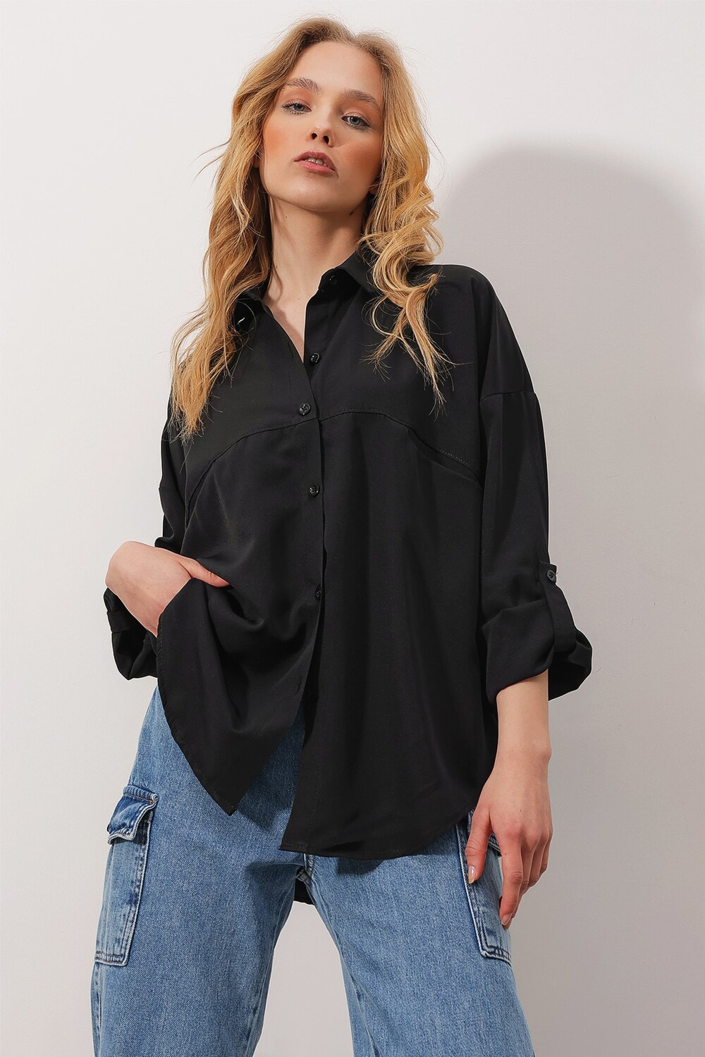 

Рубашка - Черная - Oversize Trend Alaçatı Stili, черный
