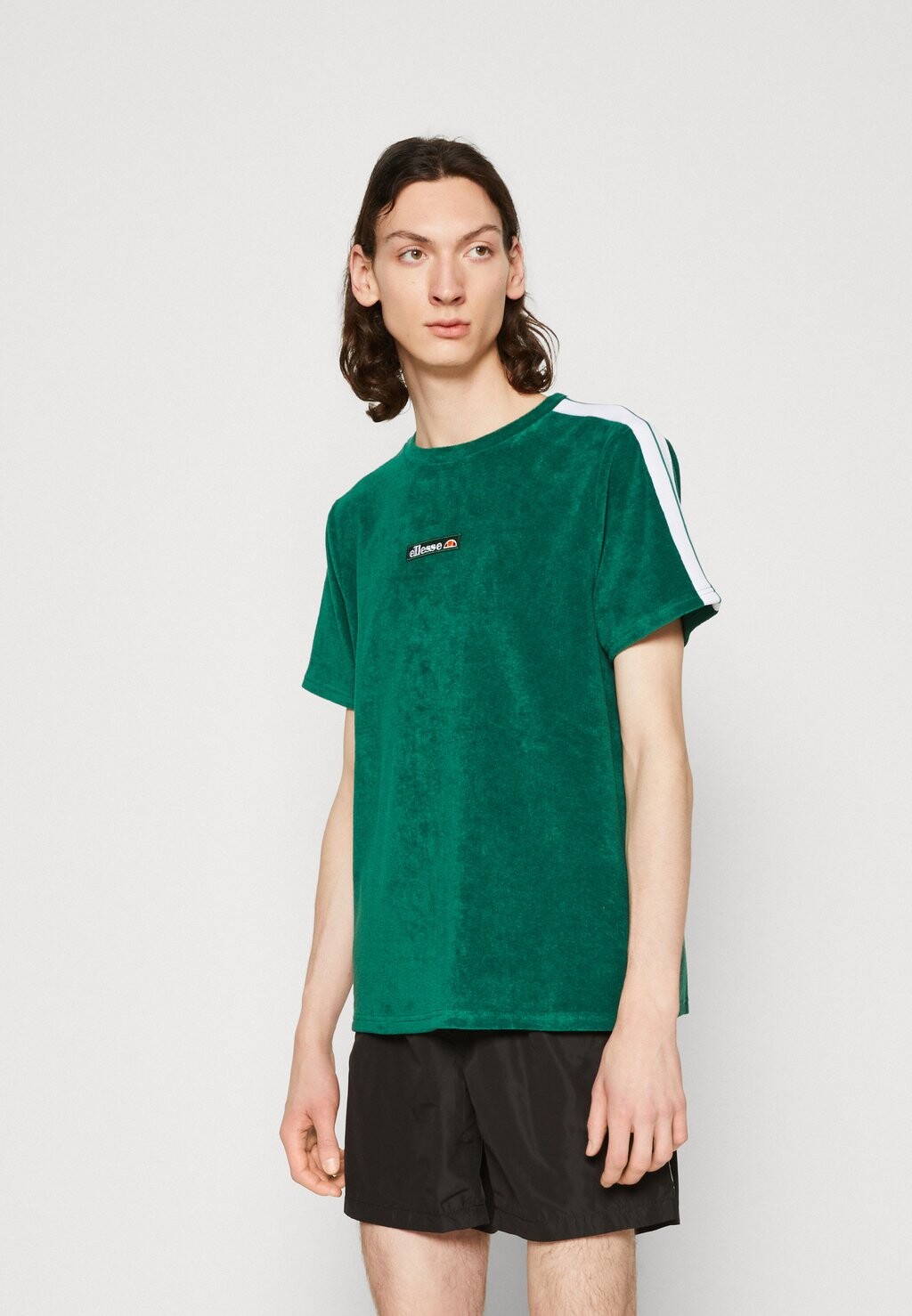 

Футболка с принтом Ellesse, зеленый