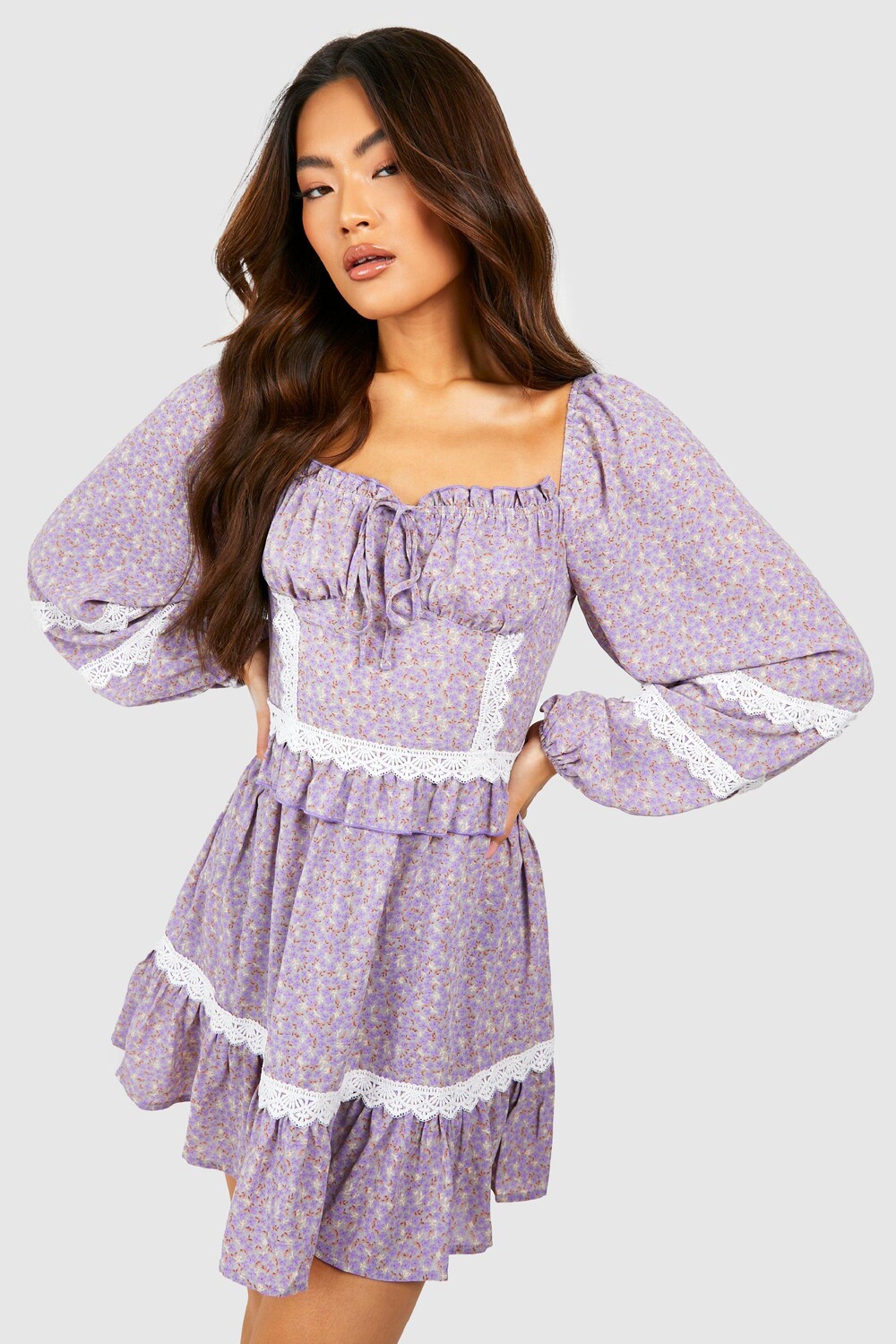 

Платье с кружевной отделкой Boohoo, фиолетовый