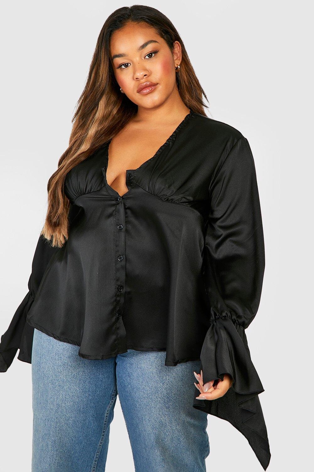 

Блузка plus атласная на пуговицах с расшешенными рукавами Boohoo, черный