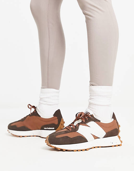 

Коричневые кроссовки New Balance 327