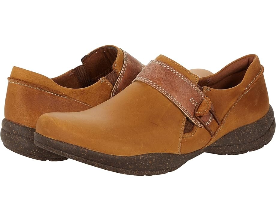

Лоферы Clarks Roseville Dot, цвет Dark Tan Combi