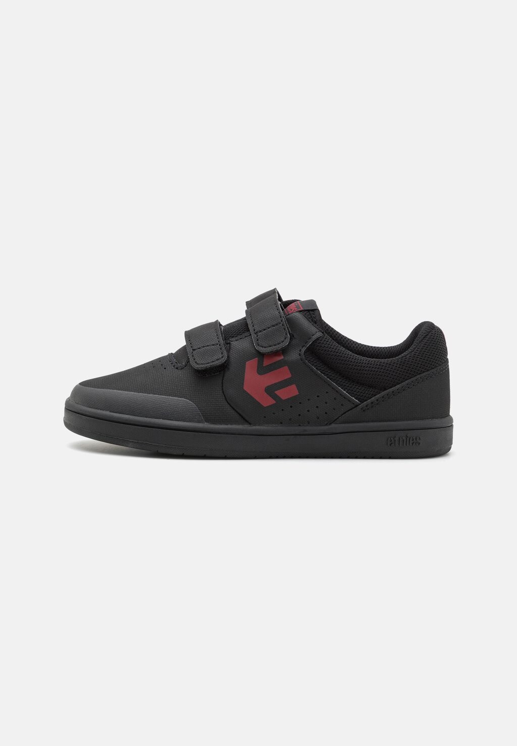 

Низкие кроссовки Little Kids Marana Unisex Etnies, цвет black/red