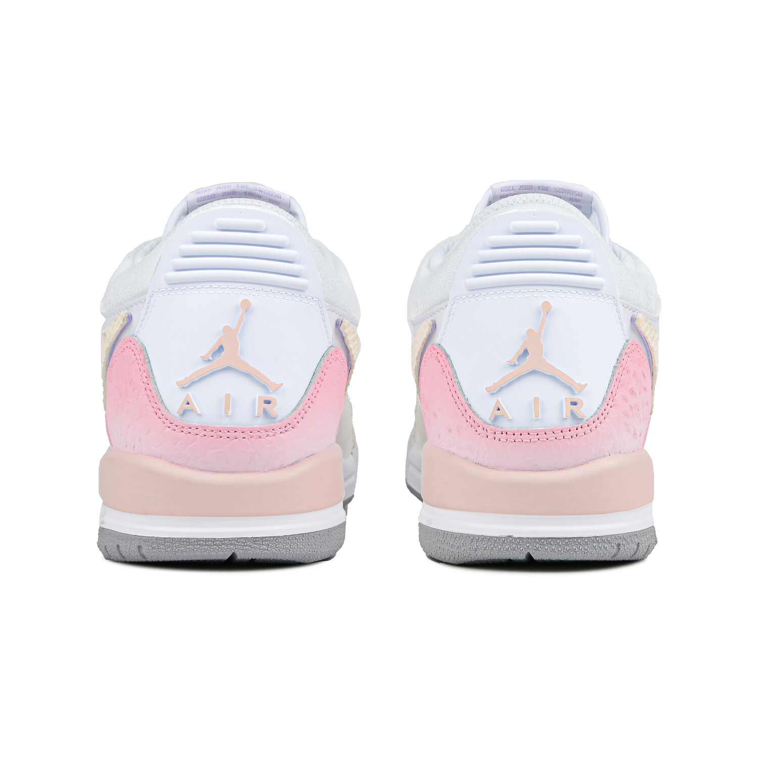 

Женские баскетбольные кроссовки Jordan Legacy 312 Vintage, White