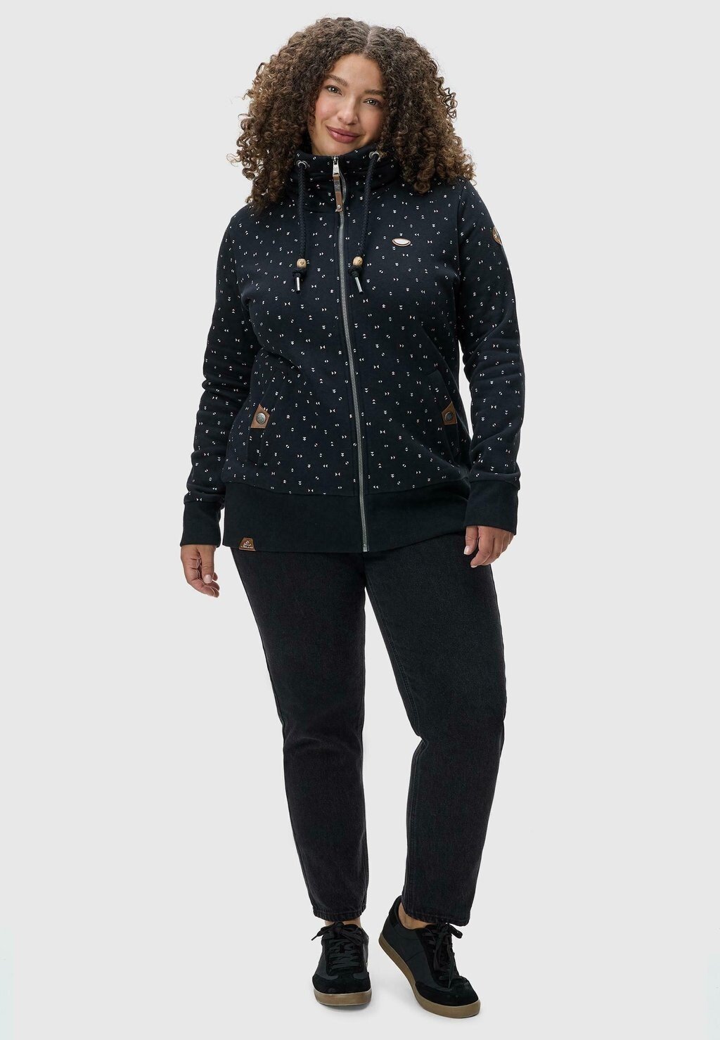 

Толстовка на молнии RYLIE PLUS Ragwear, черный