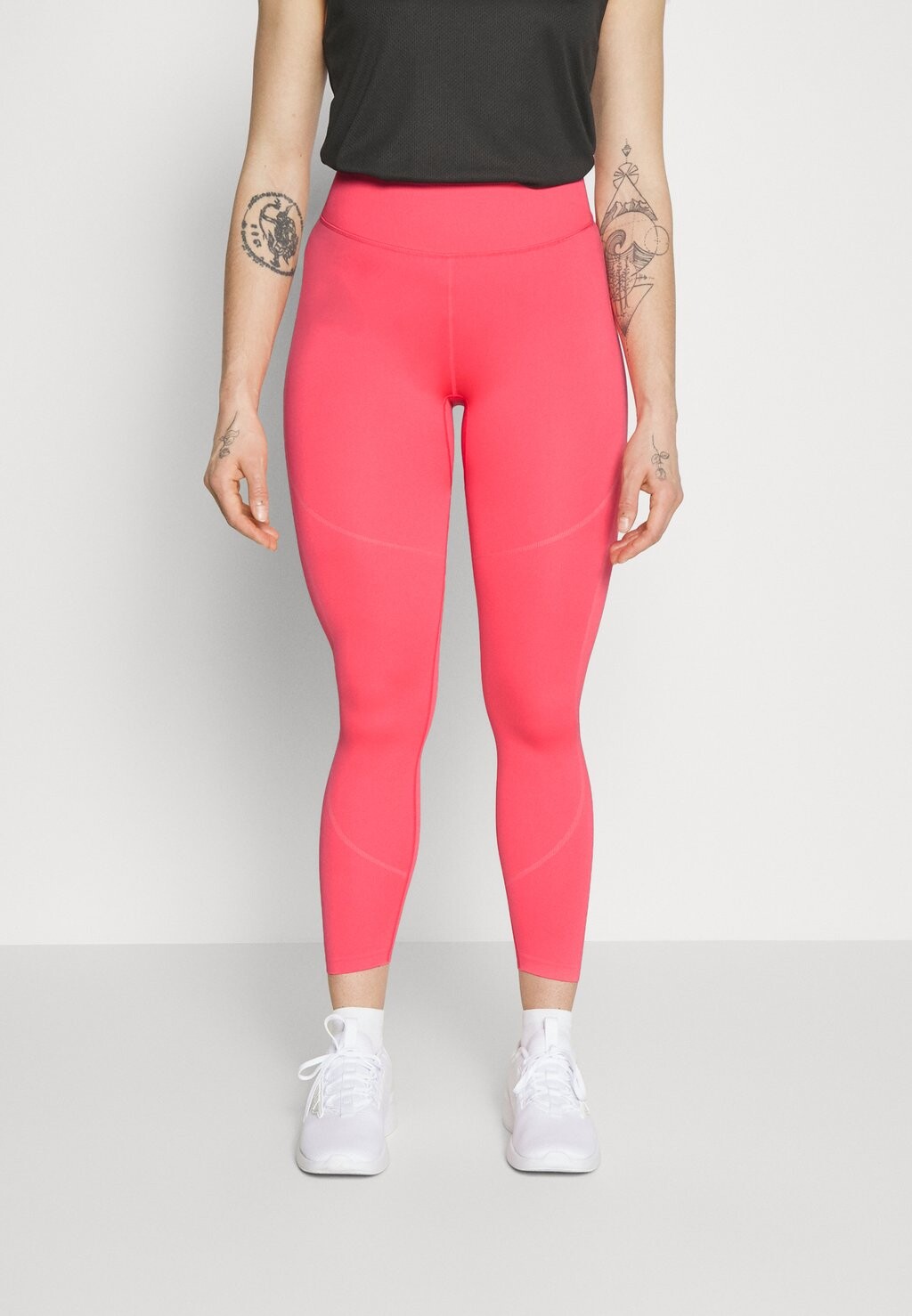 

Тайтсы Puma, Красный