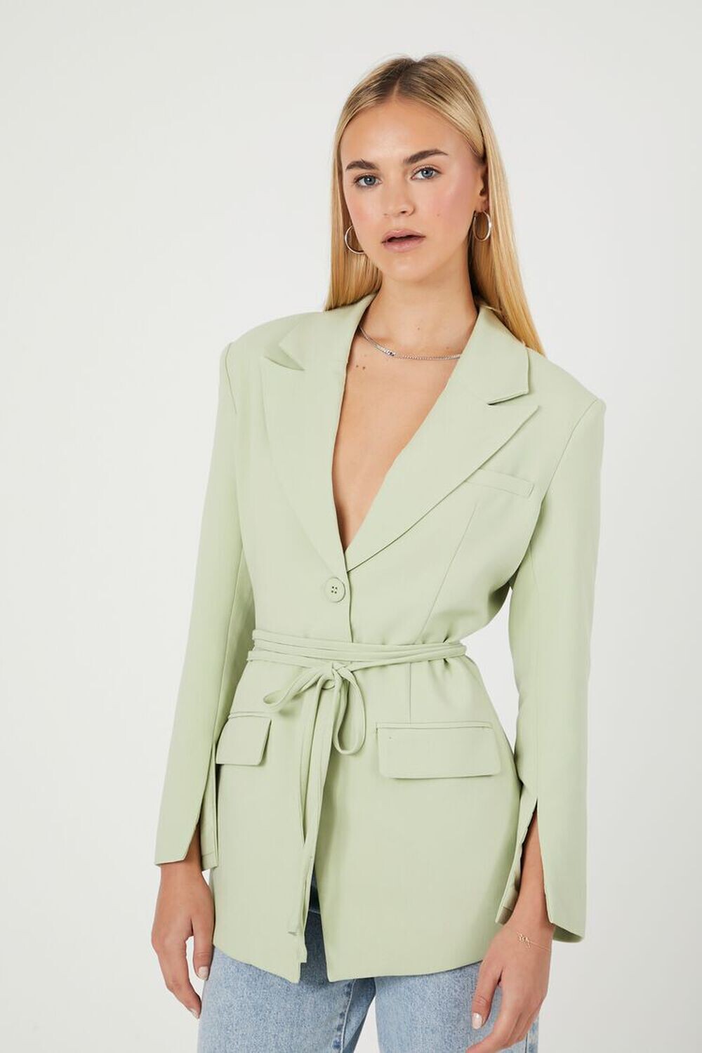 

Блейзер с вырезом и поясом Forever 21, зеленый