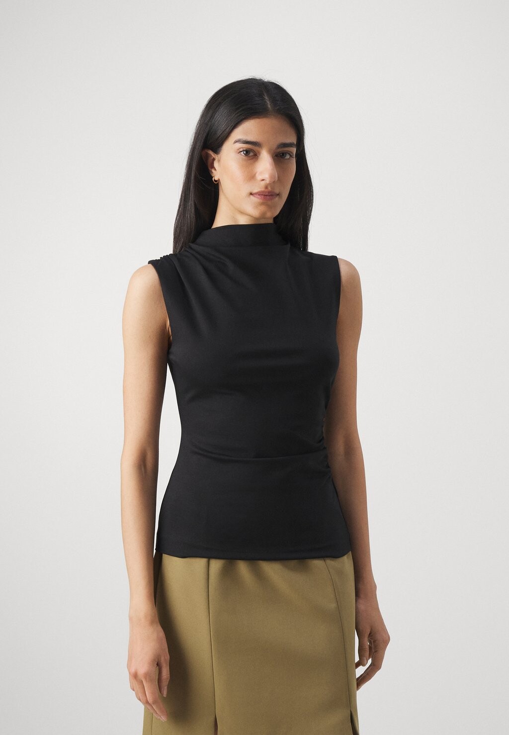 

Топ BEATRESSE DRYKORN, цвет black
