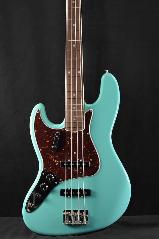 

Басс гитара Fender American Vintage II 1966 Jazz Bass Left-Hand Sea Foam Green Rosewood Fingerboard
