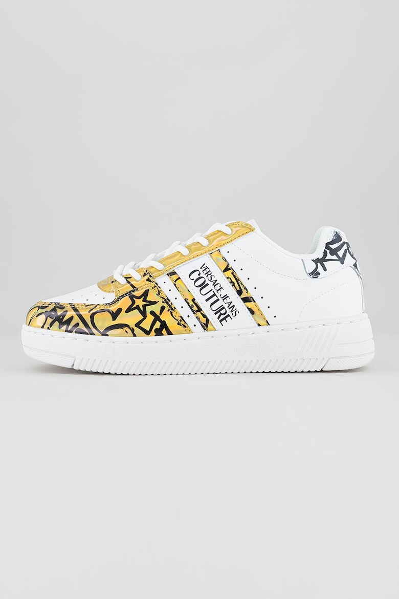 

Туфли из экокожи с лакированными деталями Versace Jeans Couture, желтый