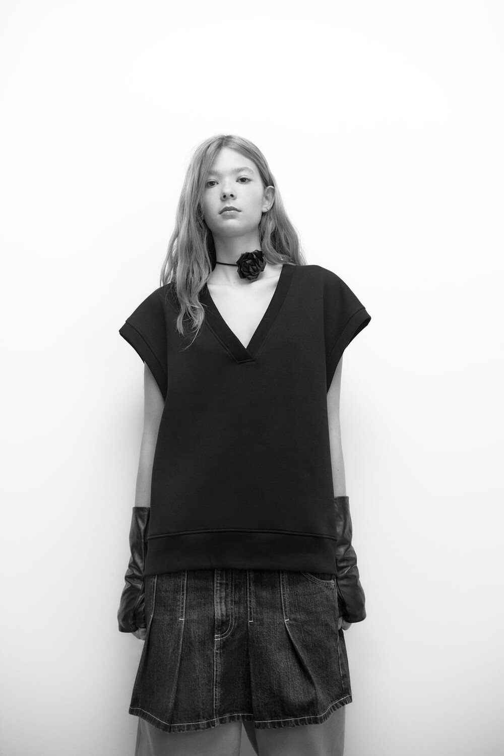 

Длинные кожаные варежки ZARA, черный