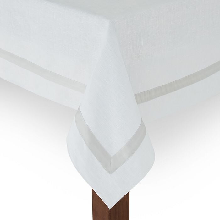 

Скатерть Лоуэлл, 70 x 162 дюйма Matouk