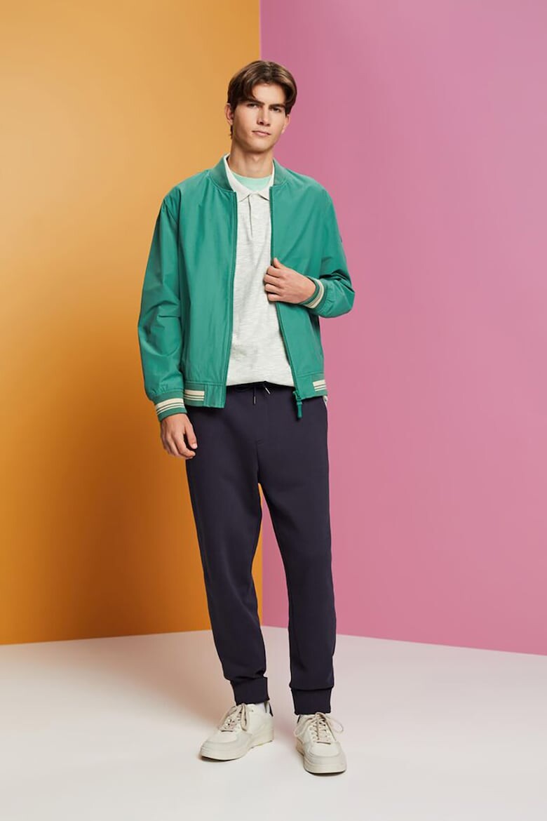 

Футболка с воротником Esprit, зеленый