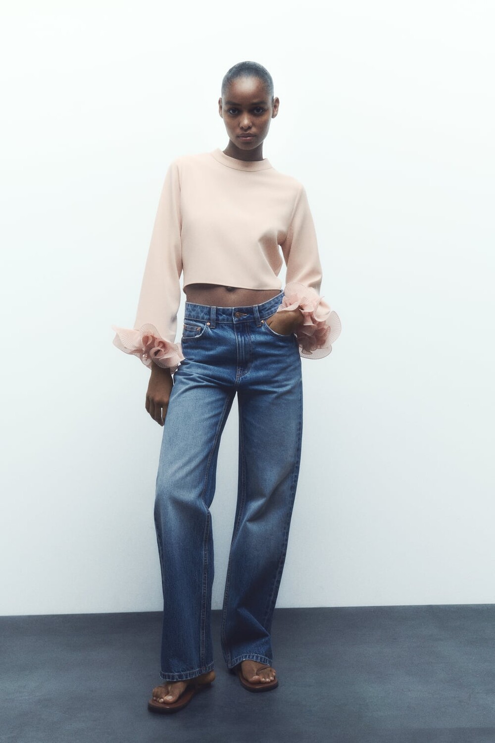 

Топ с плиссированными рукавами ZARA, бежевый