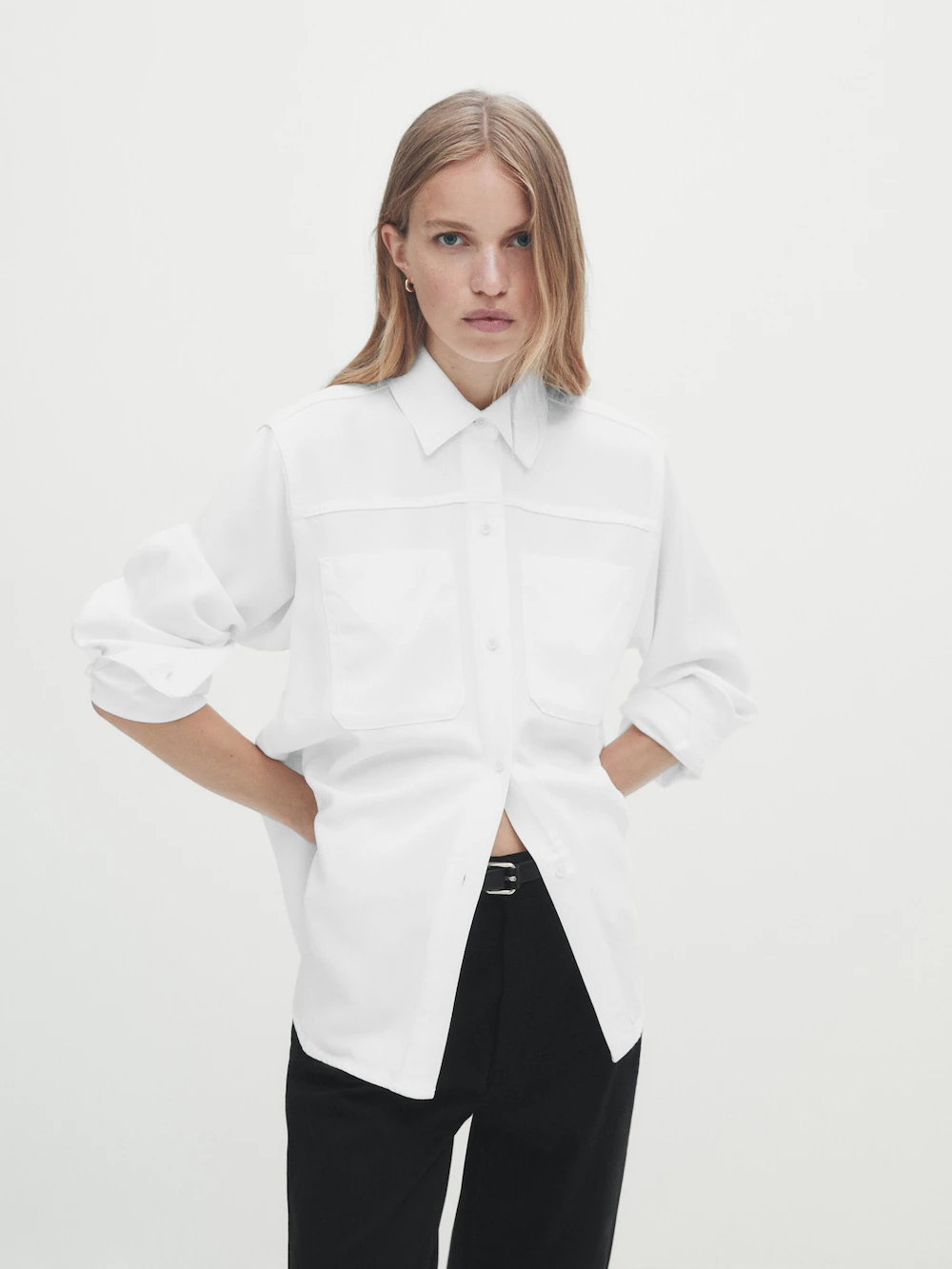 

Укороченные брюки slim fit со средней посадкой Massimo Dutti, черный