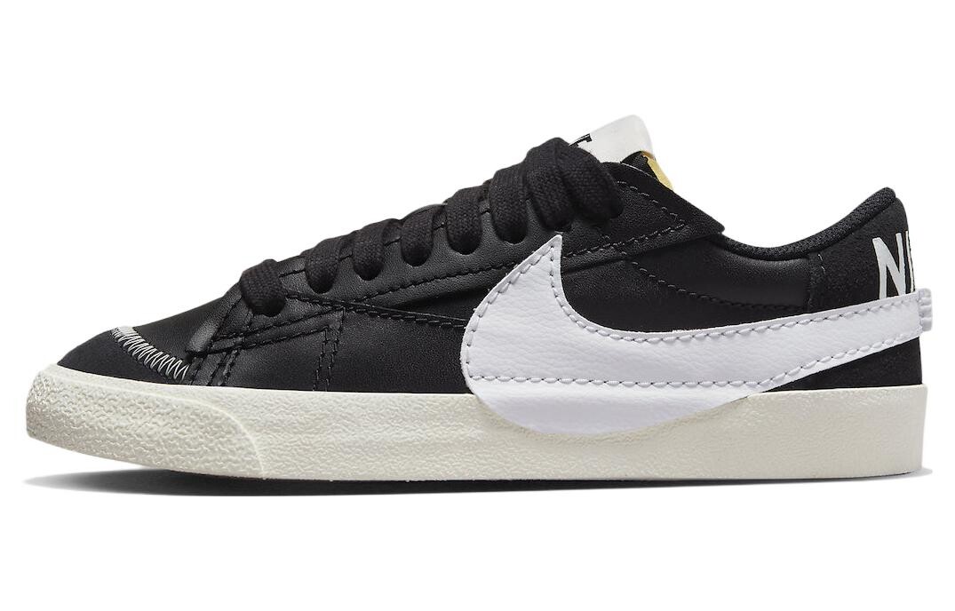 

Женские туфли Nike Blazer Low Skate