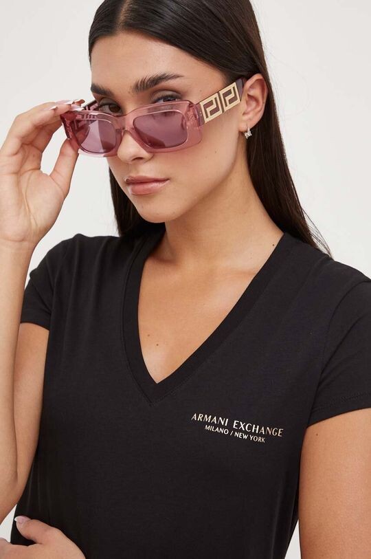 

Хлопковая футболка Armani Exchange, черный