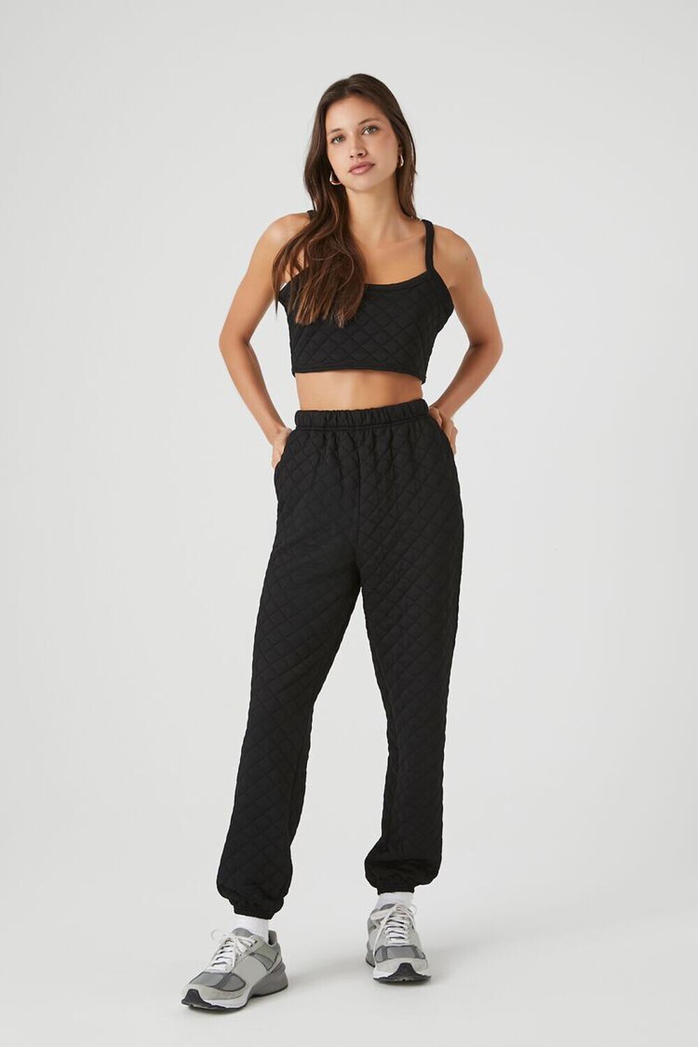 

Стеганые джоггеры до щиколотки Forever 21, черный