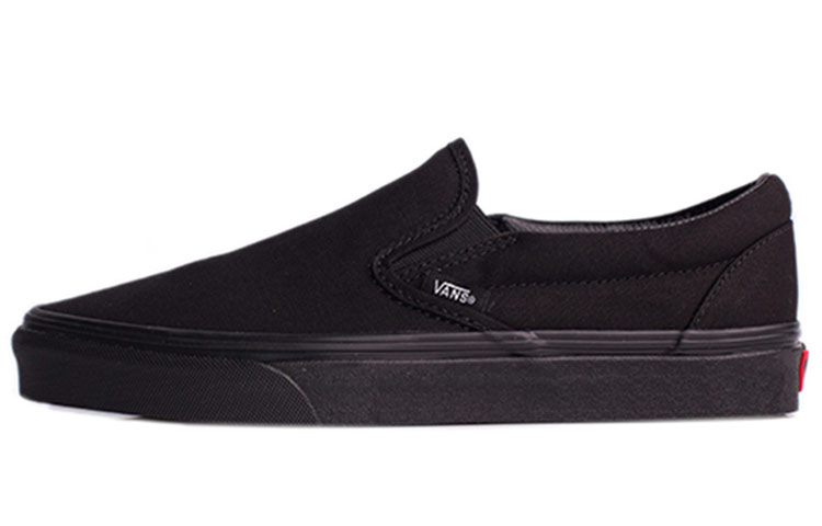 

Слипоны Vans Classic Triple Black