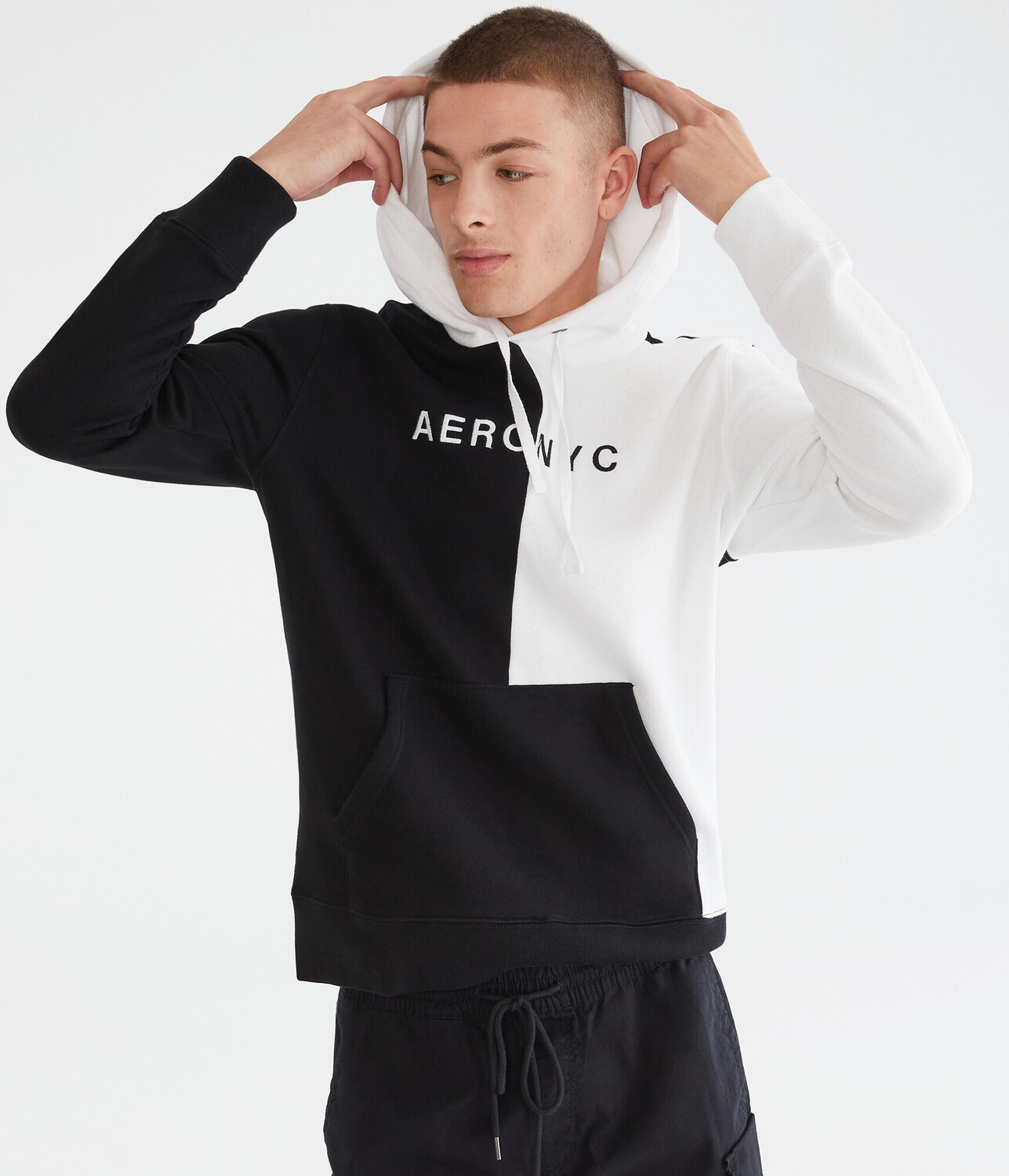 

Пуловер с капюшоном Aero NYC Aeropostale, белый