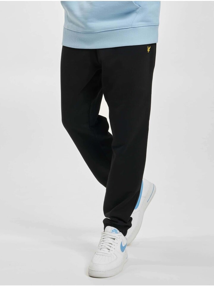 

Спортивные штаны Lyle & Scott, черный