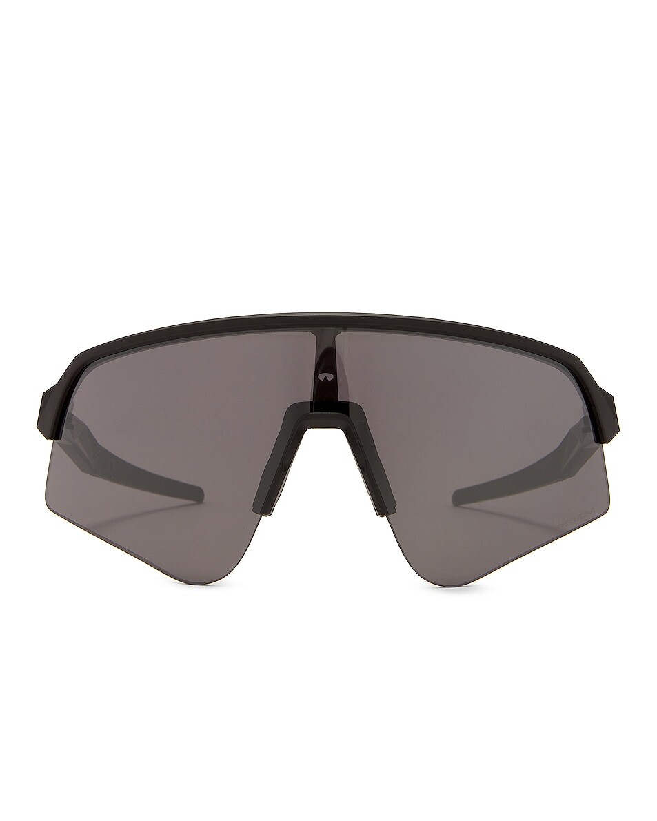 

Солнцезащитные очки Oakley Sutro Lite Sweep, цвет Black & Grey
