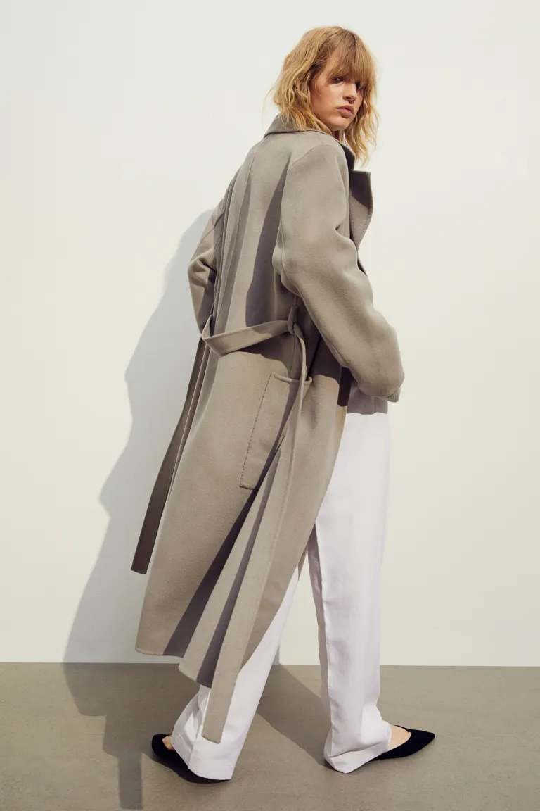

Шерстяное пальто H&M, бежевый