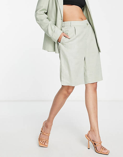 

Темно-синие льняные шорты Vero Moda City