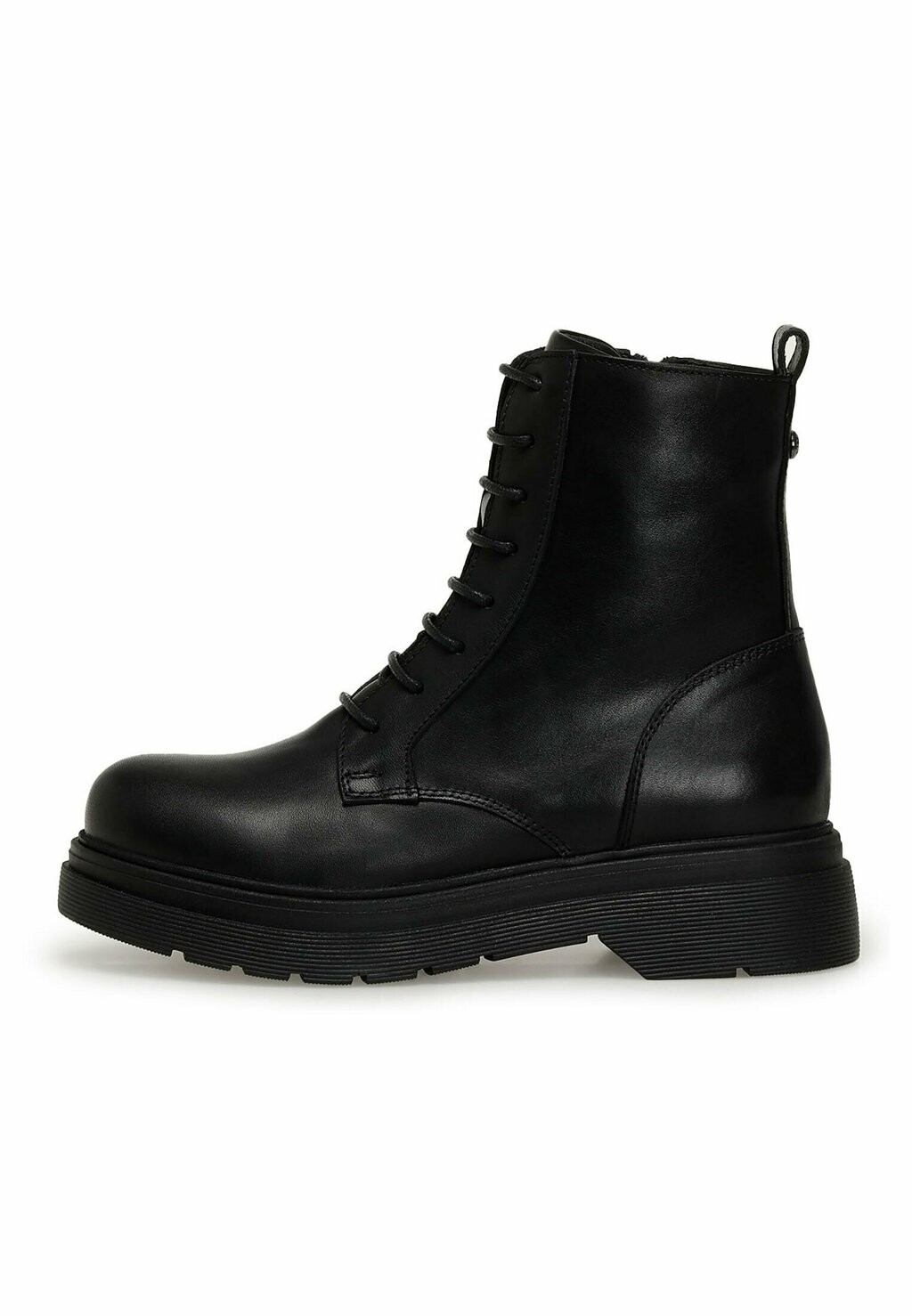 

Ботильоны на платформе Tolipe 3Pr Nine West, черный