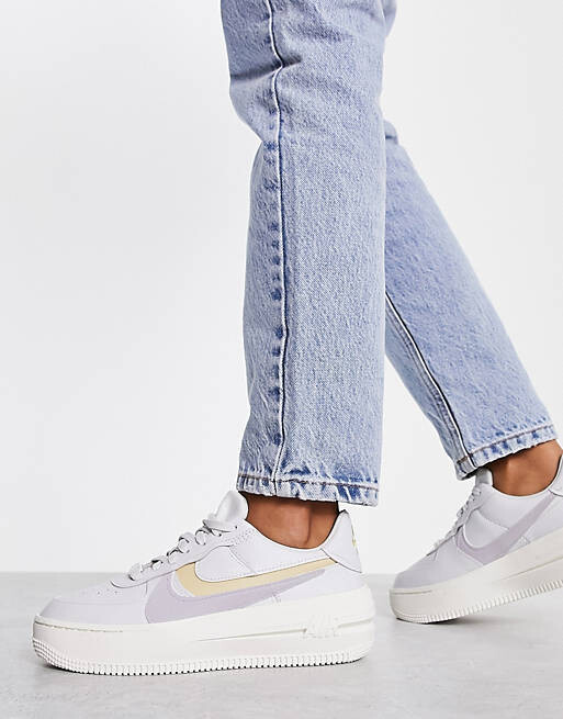 

Серо-золотые кроссовки Nike AF1 PLT.AF.ORM