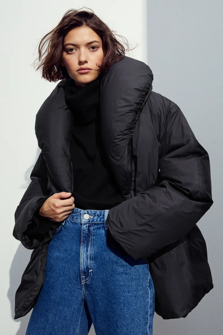 

Пуховик с большим воротником H&M, черный