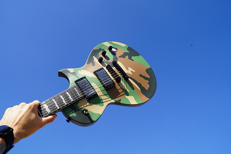 

Электрогитара ESP LTD EC-1000 - Woodland Camo Satin 6-String Electric Guitar
