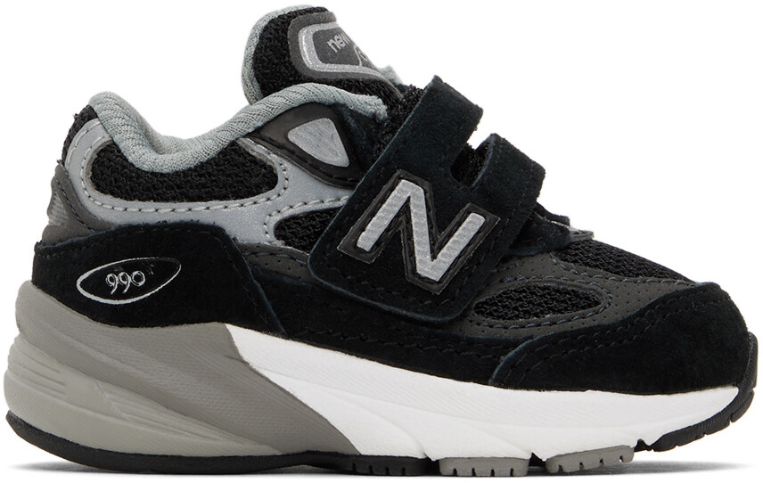 

Детские черно-серые кроссовки 990v6 New Balance