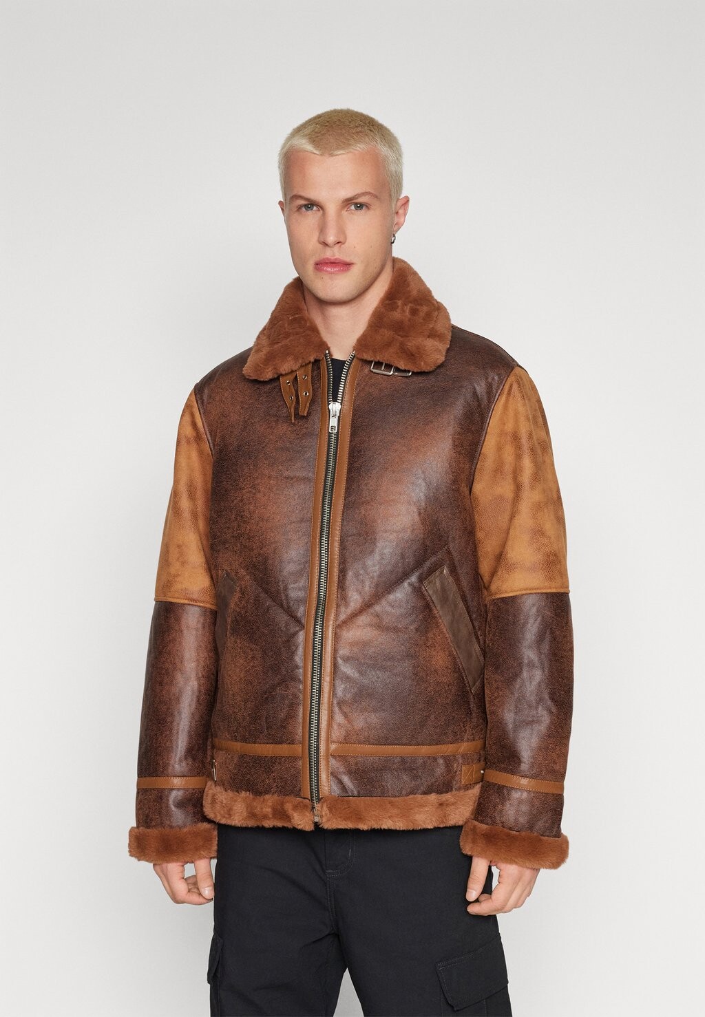 

Куртка Jack & Jones КУРТКА JORBAXTER, цвет chocolate brown