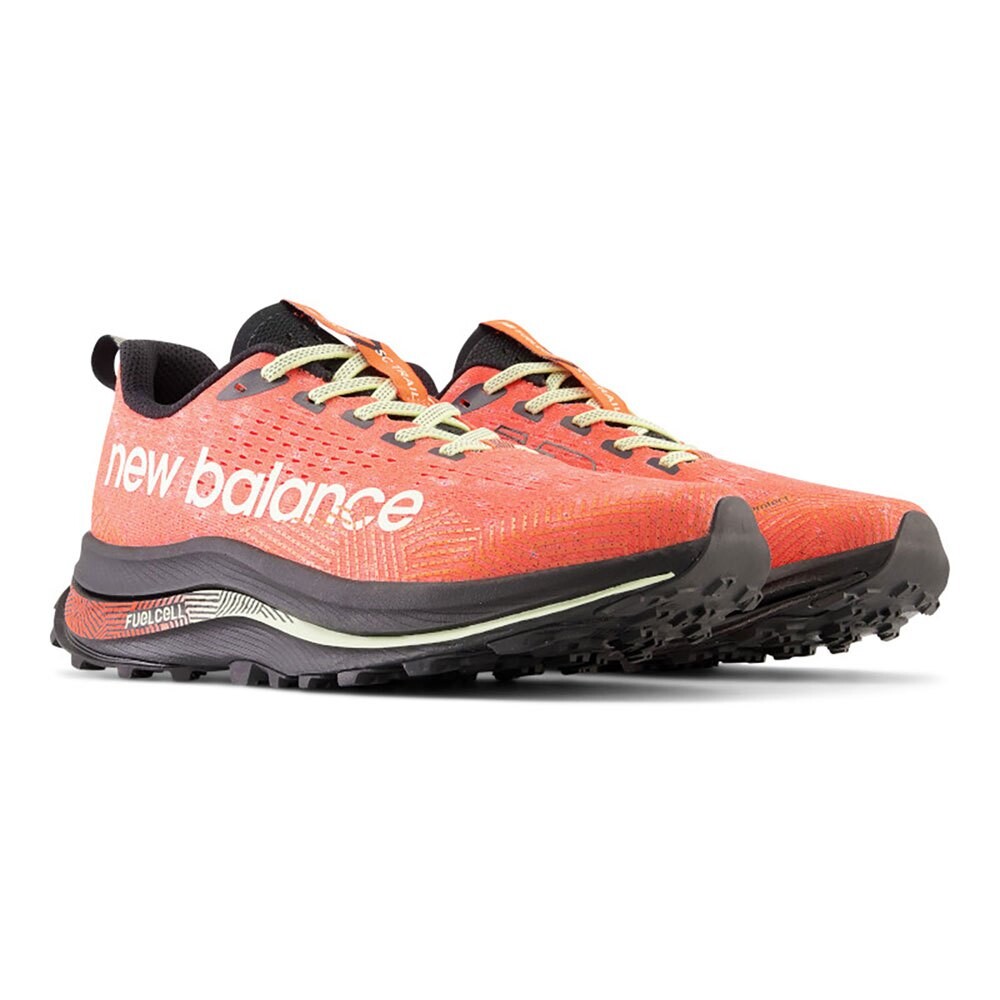 

Кроссовки New Balance Fuelcell Supercomp Trail Trail, оранжевый