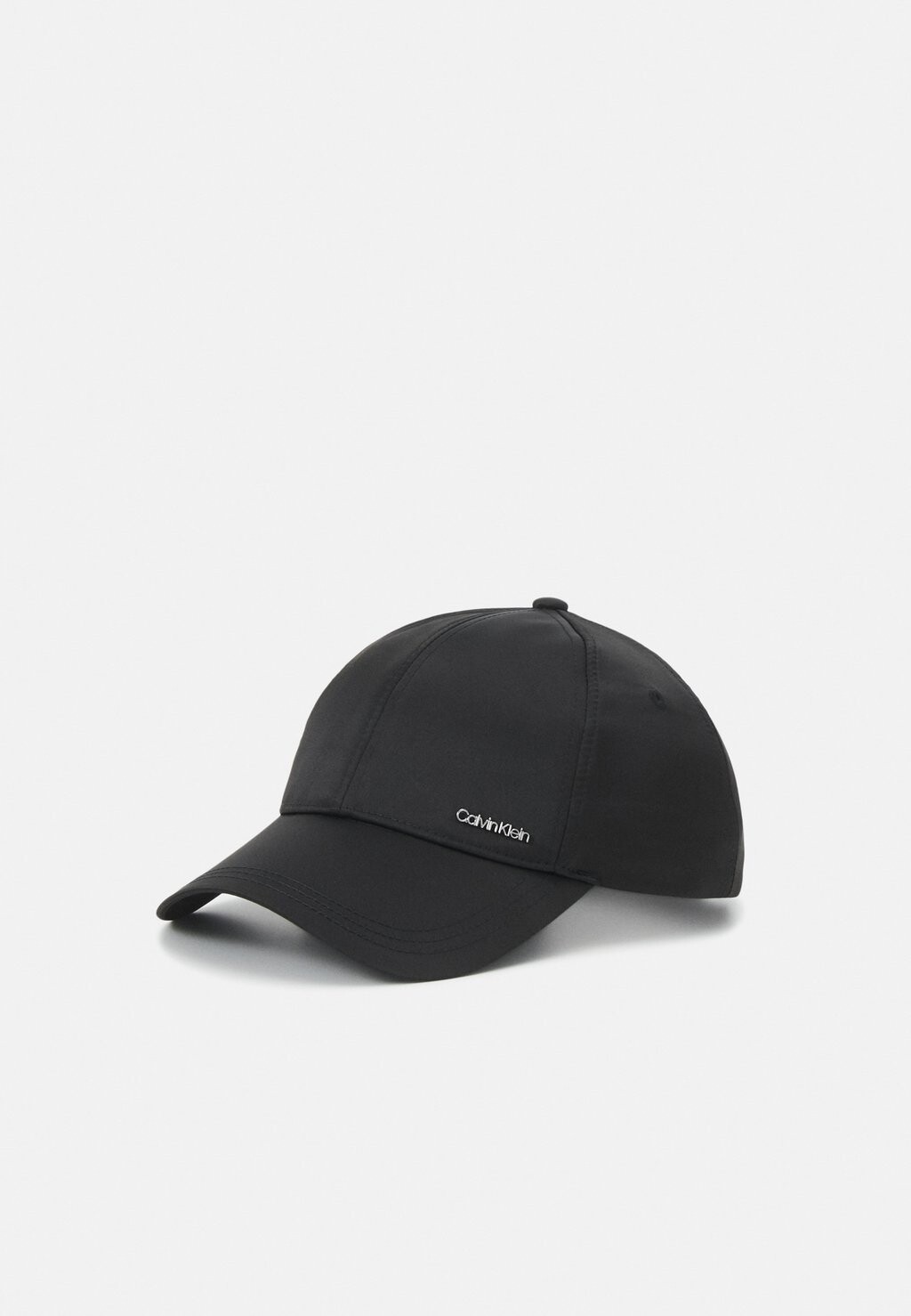 

Бейсболка Calvin Klein, черный